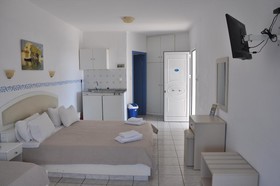 Hotel Castri Village