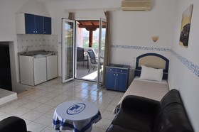 Hotel Castri Village