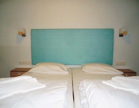 Aris Hotel