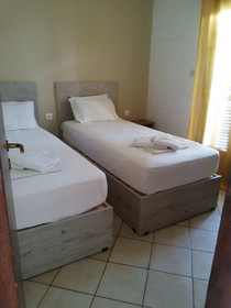 Kastelli Studios & Apartments