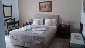 Kastelli Studios & Apartments