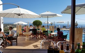 Amazones Village Suites