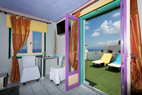 Art Hotel Korifi Suites