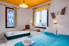 Art Hotel Korifi Suites