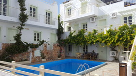 Hesperia Apartments