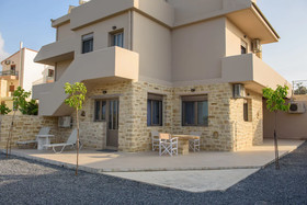 Apartments Mythos & Myrtos