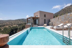 Ninemia Villa III in Crete