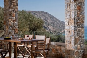 Ninemia Villa II in Crete