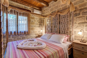 Hectoras Villa In Plaka