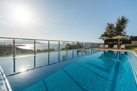 Hectoras Villa In Plaka