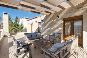 Hectoras Villa In Plaka