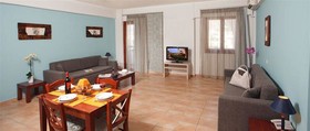 Alianthos Garden Hotel