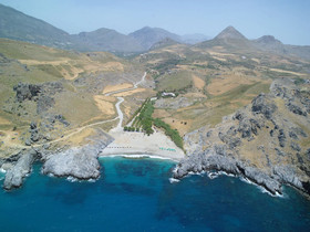 Ammoudi Hotel