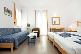 Anna Plakias Apartments