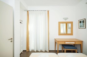 Anna Plakias Apartments