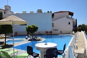 Hotel Myrtis