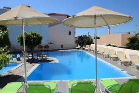 Hotel Myrtis