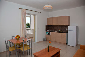 Manolis Apartments