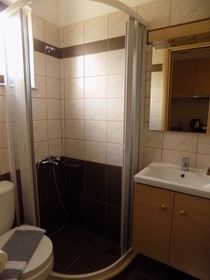 Manolis Apartments