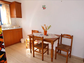 Panorama Studios & Apartments