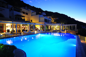 Stefanos Village Hotel