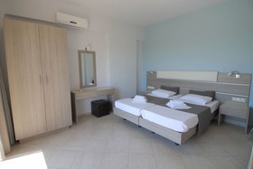 Thalassa House Apartments