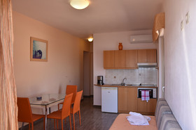Thalassa House Apartments