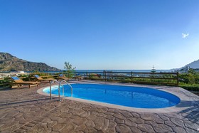 Villa Ellis