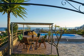 Villa Ellis