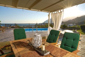 Villa Ellis