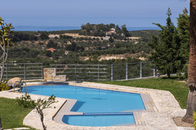 Athina Luxury Villas