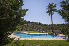 Athina Luxury Villas