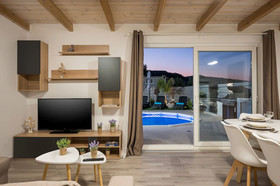 B&M Villas