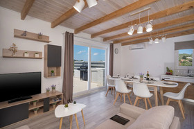 B&M Villas
