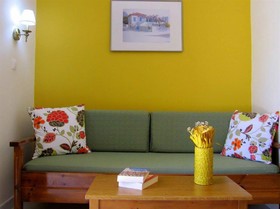 Cathrin Apartments and Studios