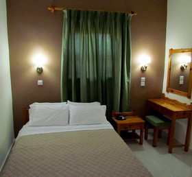Cathrin Apartments and Studios
