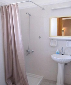 Cathrin Apartments and Studios