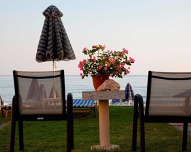 Ermis Suites