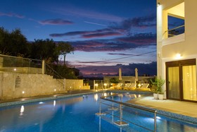 Esthisis Suites