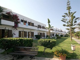 Geraniotis Hotel & Resort