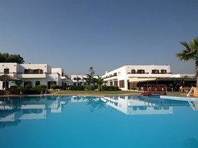 Geraniotis Hotel & Resort