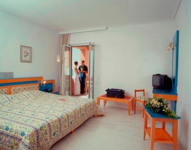 Chrispy Beach Resort