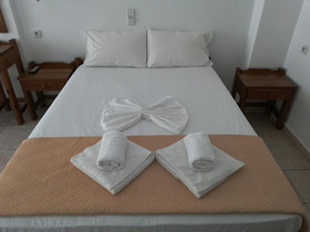 Karmi Studios & Apartments