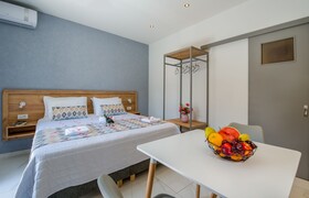 Linda Apartments