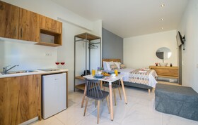 Linda Apartments
