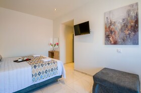 Linda Apartments