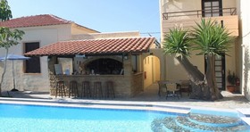 Lola's Hotel