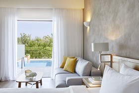Minoa Palace Resort