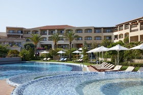 Minoa Palace Resort