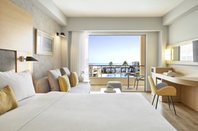 Minoa Palace Resort